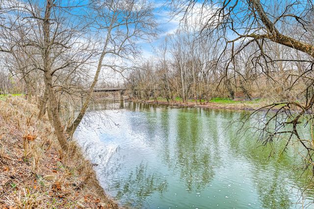 6707 Shore Island Drive, Indianapolis, IN 46220