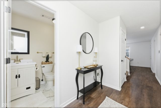 6707 Shore Island Drive, Indianapolis, IN 46220