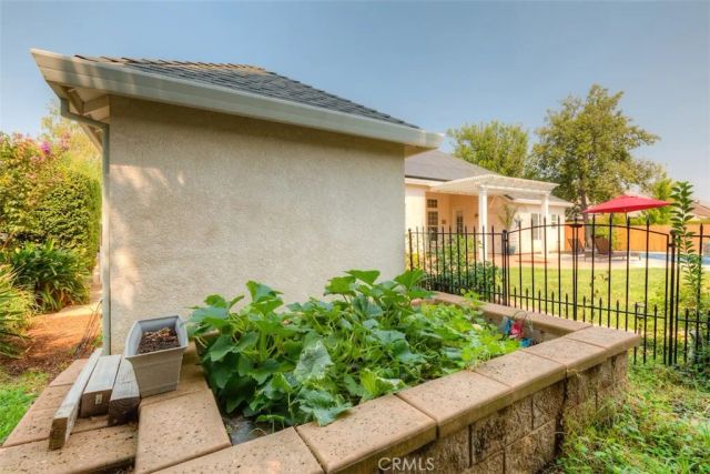 449 Weymouth Way, Chico, CA 95973