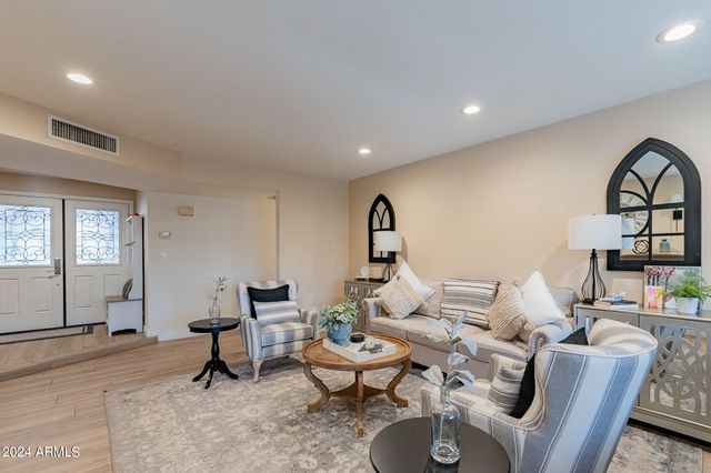 4021 S HOLBROOK Lane, Tempe, AZ 85282