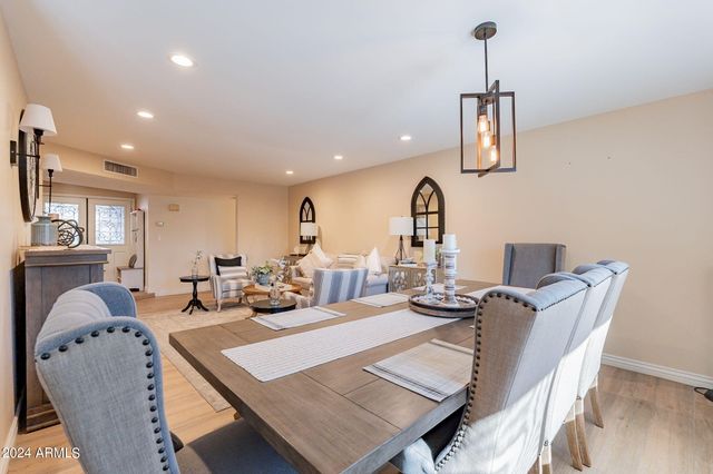 4021 S HOLBROOK Lane, Tempe, AZ 85282