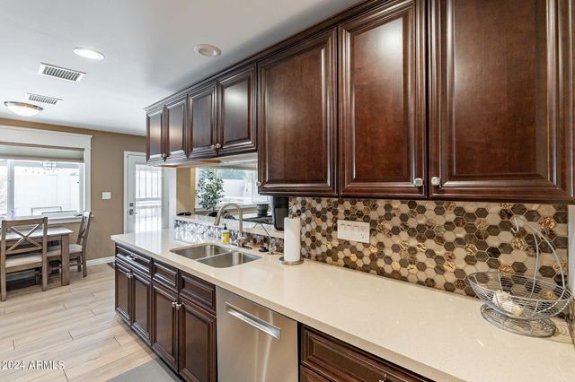 4021 S HOLBROOK Lane, Tempe, AZ 85282