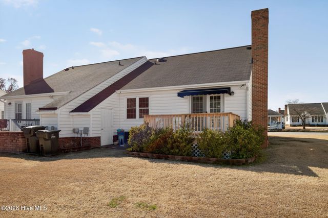 2400 8 A Bradford Drive N, Wilson, NC 27896