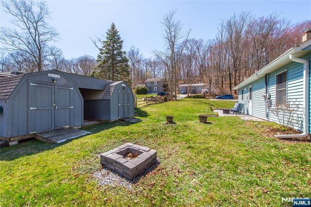 69 Alder Terrace, Sussex, NJ 07461