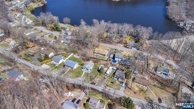 69 Alder Terrace, Sussex, NJ 07461