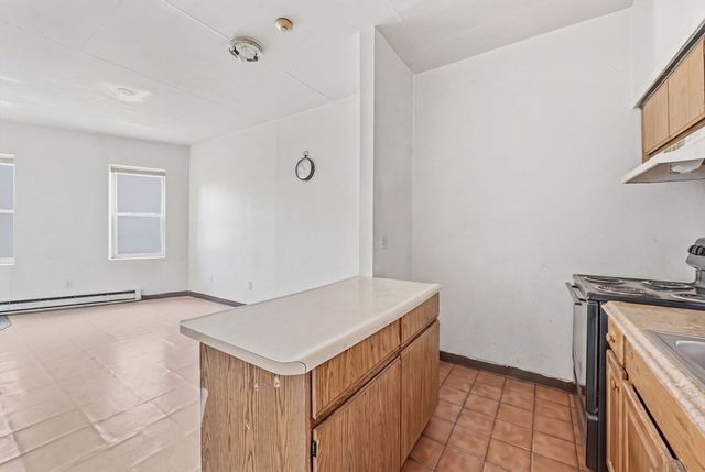 410 Harrison Ave, Boston, MA 02118