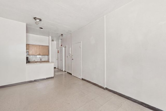 410 Harrison Ave, Boston, MA 02118