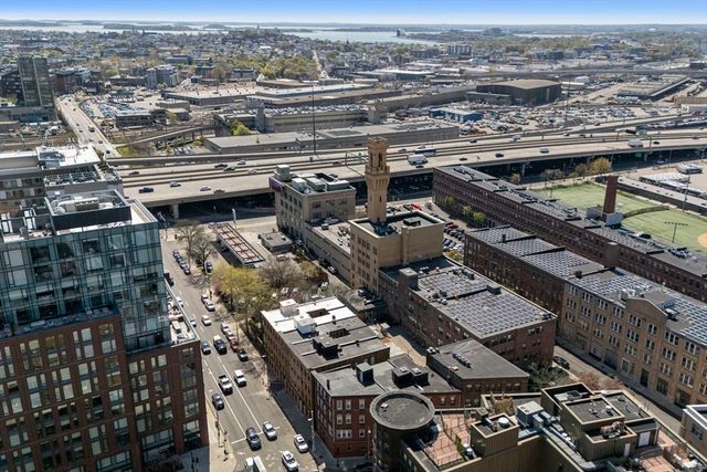 410 Harrison Ave, Boston, MA 02118