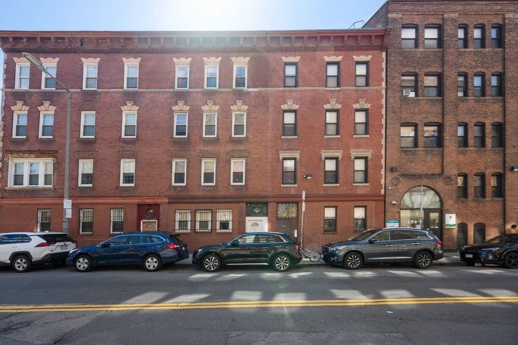 410 Harrison Ave, Boston, MA 02118