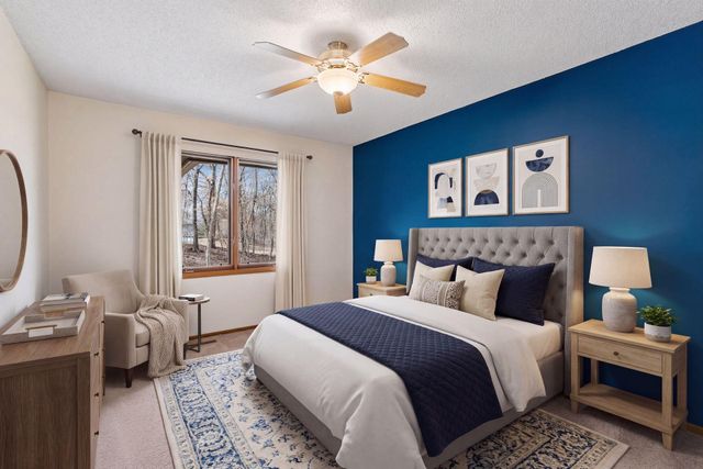 5301 Yorktown Lane N, Plymouth, MN 55442