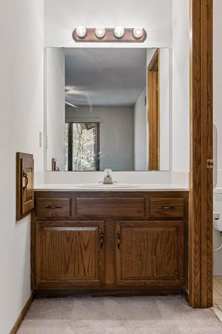 5301 Yorktown Lane N, Plymouth, MN 55442