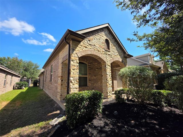 114 N Heritage Mill Circle, Tomball, TX 77375