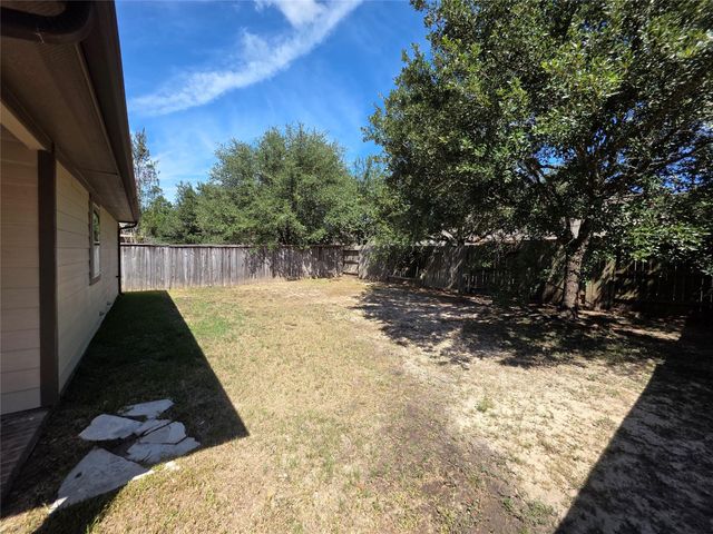 114 N Heritage Mill Circle, Tomball, TX 77375