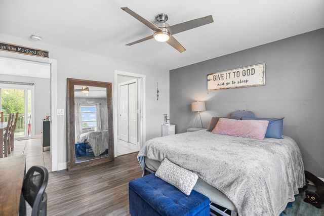 3 Dominique Dr, Webster, MA 01570