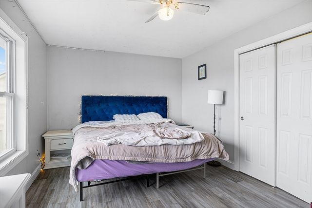 3 Dominique Dr, Webster, MA 01570
