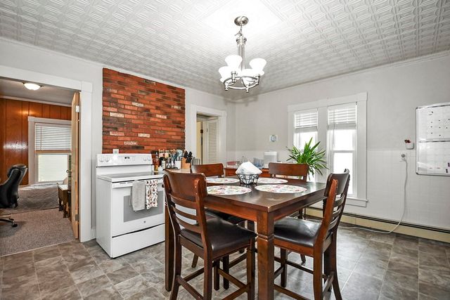 107 Myrtle 2, Lowell, MA 01850