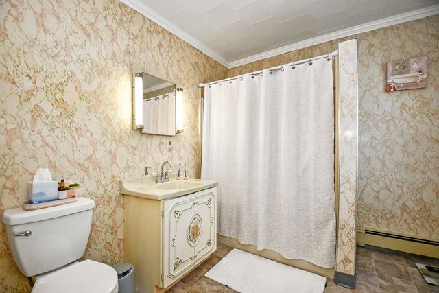 107 Myrtle 2, Lowell, MA 01850