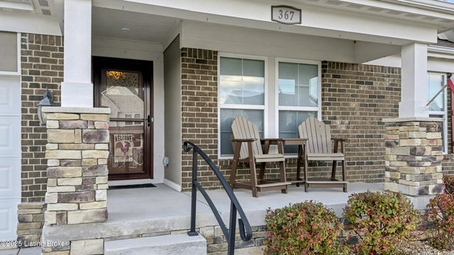 367 Copper Creek Dr, Mt Washington, KY 40047