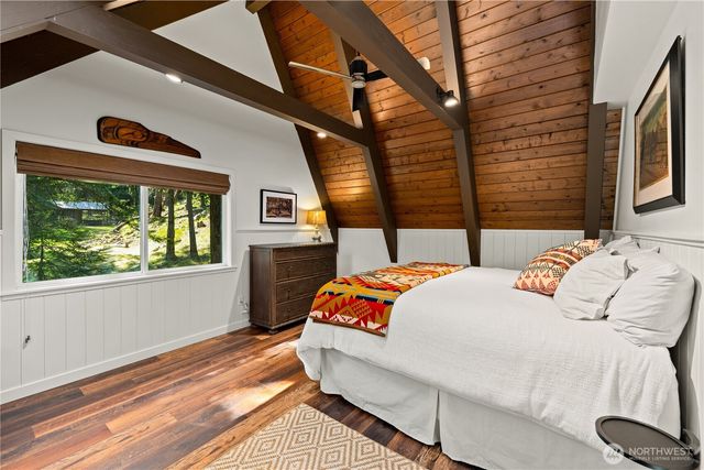 5 Nelson Trail, Henry Island, WA 98250