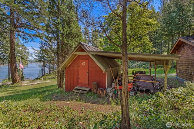5 Nelson Trail, Henry Island, WA 98250