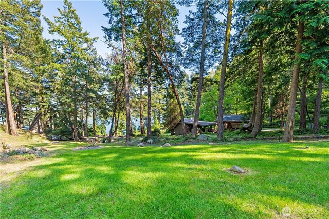 5 Nelson Trail, Henry Island, WA 98250