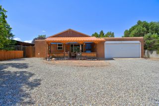 6236 Hannett Avenue NE, Albuquerque, NM 87110