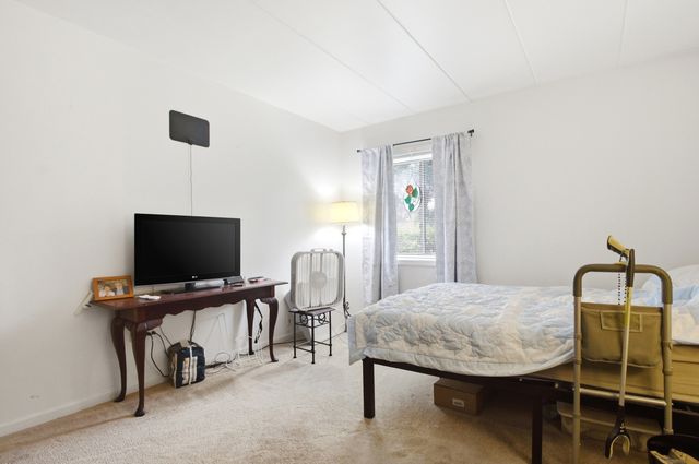 154 E Bailey Road D, Naperville, IL 60565