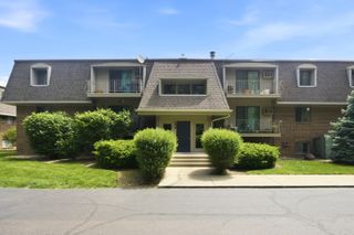 154 E Bailey Road D, Naperville, IL 60565