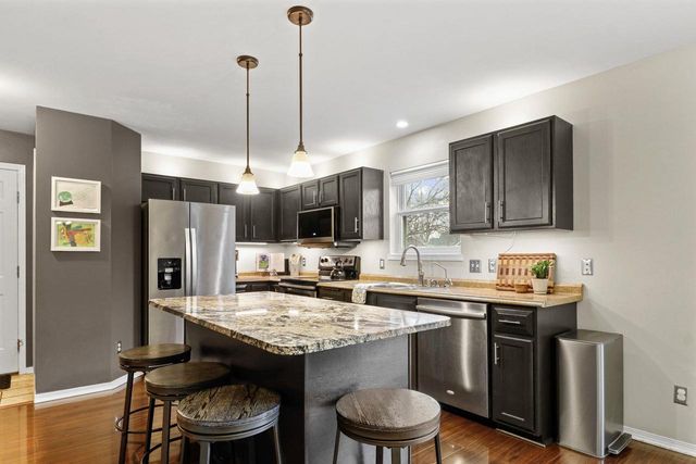 5405 Golden Leaf Trail, Madison, WI 53704