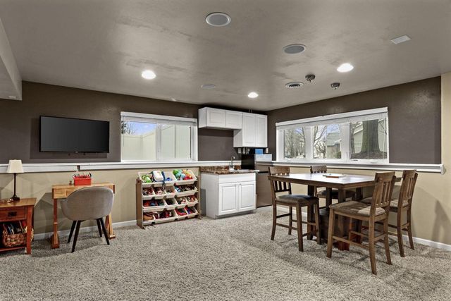 5405 Golden Leaf Trail, Madison, WI 53704