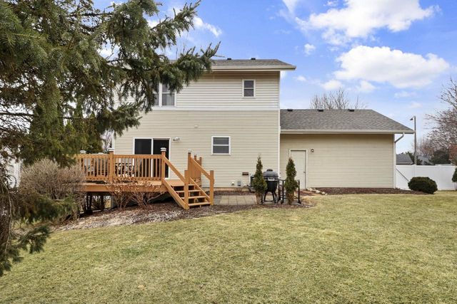 5405 Golden Leaf Trail, Madison, WI 53704