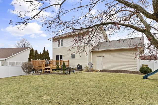 5405 Golden Leaf Trail, Madison, WI 53704