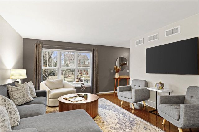 5405 Golden Leaf Trail, Madison, WI 53704