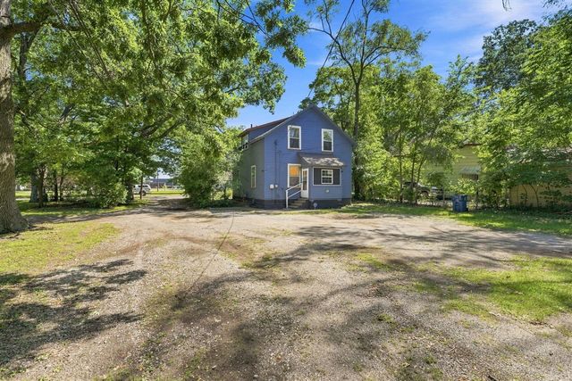 2611 Wood Street, Muskegon Heights, MI 49444