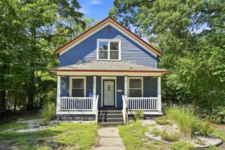 2611 Wood Street, Muskegon Heights, MI 49444