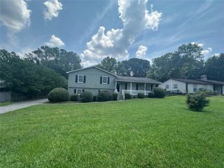 1572 Blackwell Road, Marietta, GA 30066