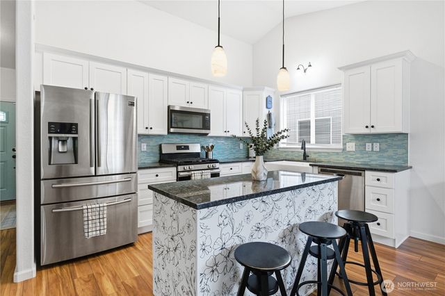 7742 48th Avenue SE, Lacey, WA 98503