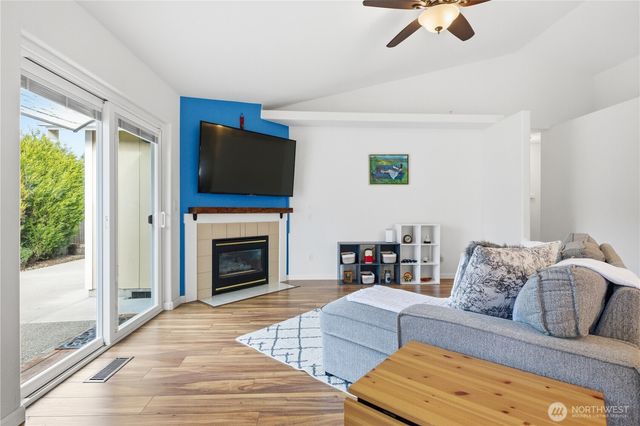 7742 48th Avenue SE, Lacey, WA 98503