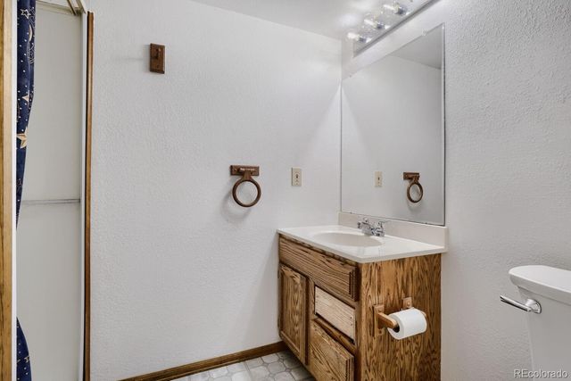 18555 E Saratoga Place, Aurora, CO 80015