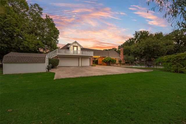 190 Fawn Hollow Drive, Argyle, TX 76226