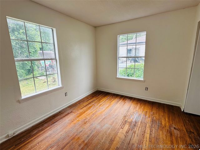 1931 N Florence Avenue, Tulsa, OK 74110