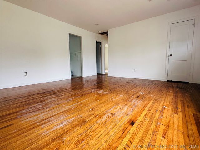 1931 N Florence Avenue, Tulsa, OK 74110