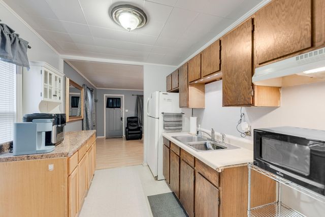 1506 Farrand Avenue, La Porte, IN 46350