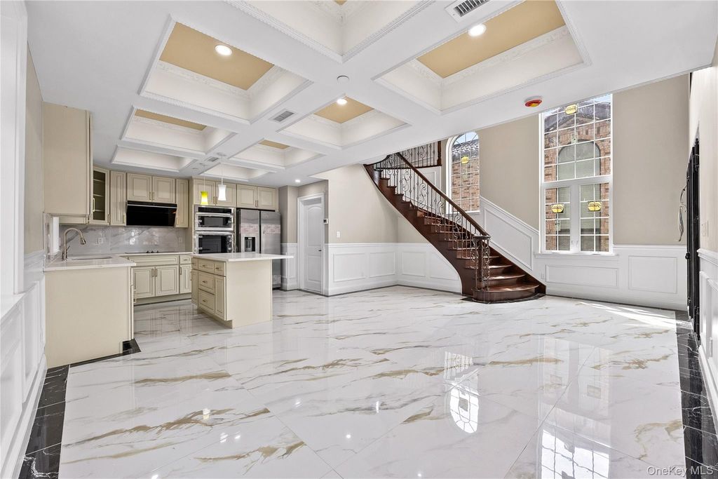 43-43 189th Street, Flushing, NY 11358 — photo 2