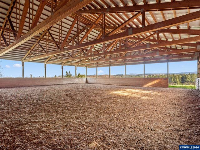 7118 Grandview Av, Scotts Mills, OR 97375