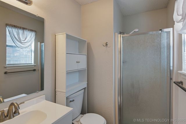 1811 W Ithica Street, Broken Arrow, OK 74012