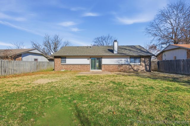 1811 W Ithica Street, Broken Arrow, OK 74012