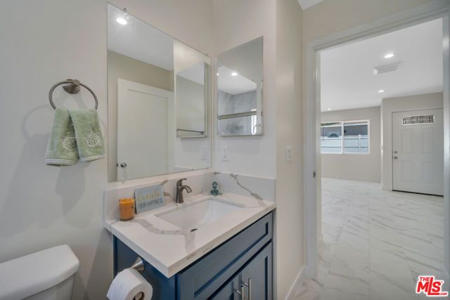 5128 W 133rd Street, Hawthorne, CA 90250