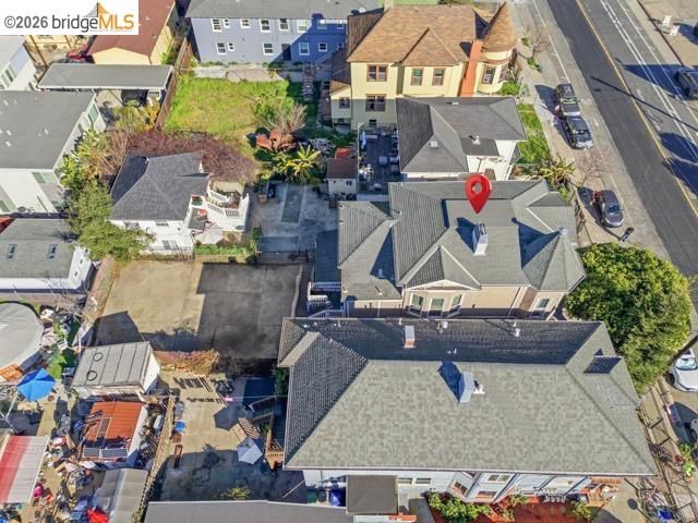 2817 Market St, Oakland, CA 94608