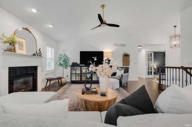 714 Dice Court, South Bend, IN 46614